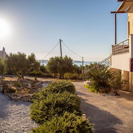 Sitia Poolside Gem - Crete'S Fuego Sagrado Apartment Bagian luar foto