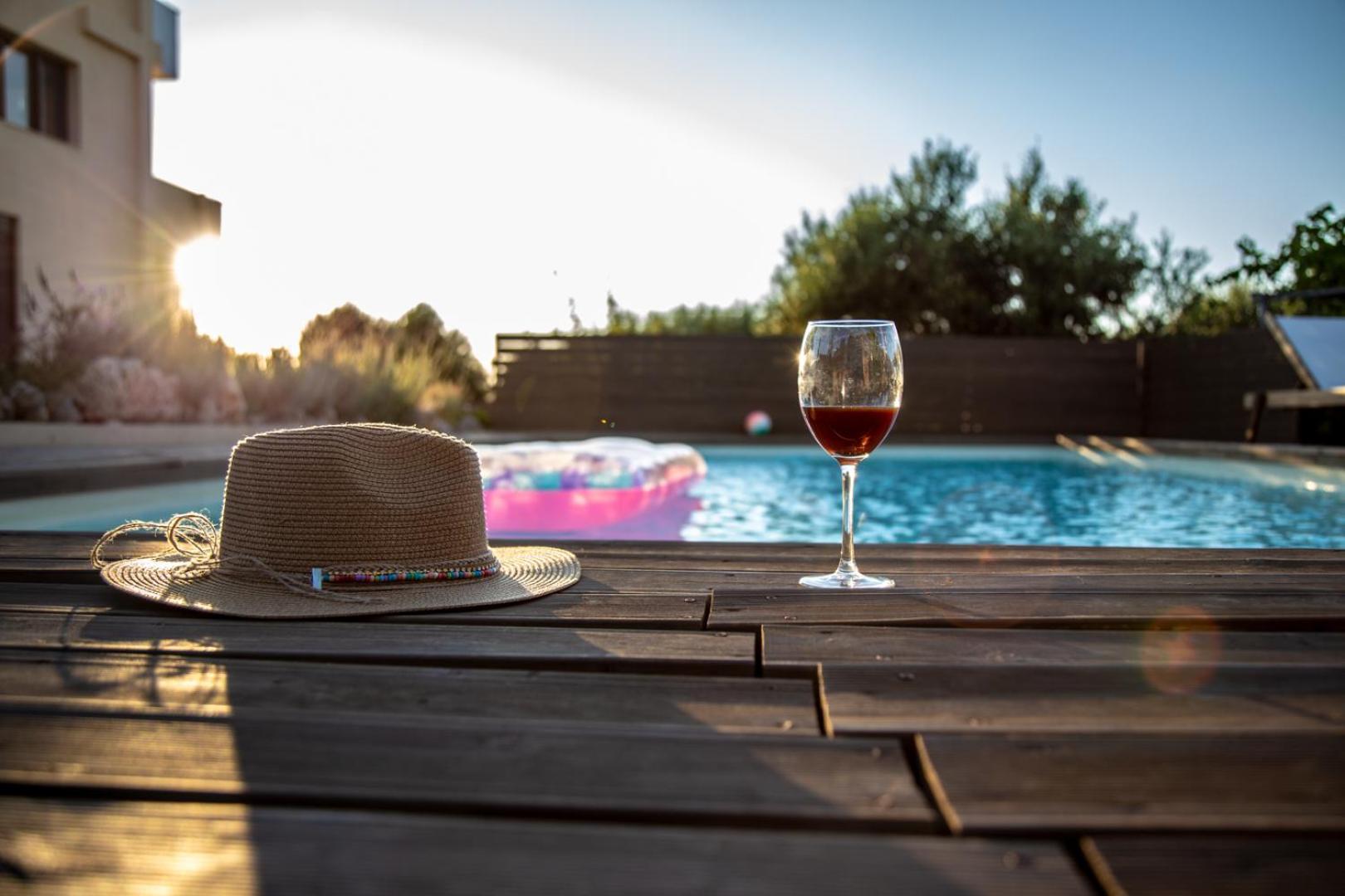 Sitia Poolside Gem - Crete'S Fuego Sagrado Apartment Bagian luar foto