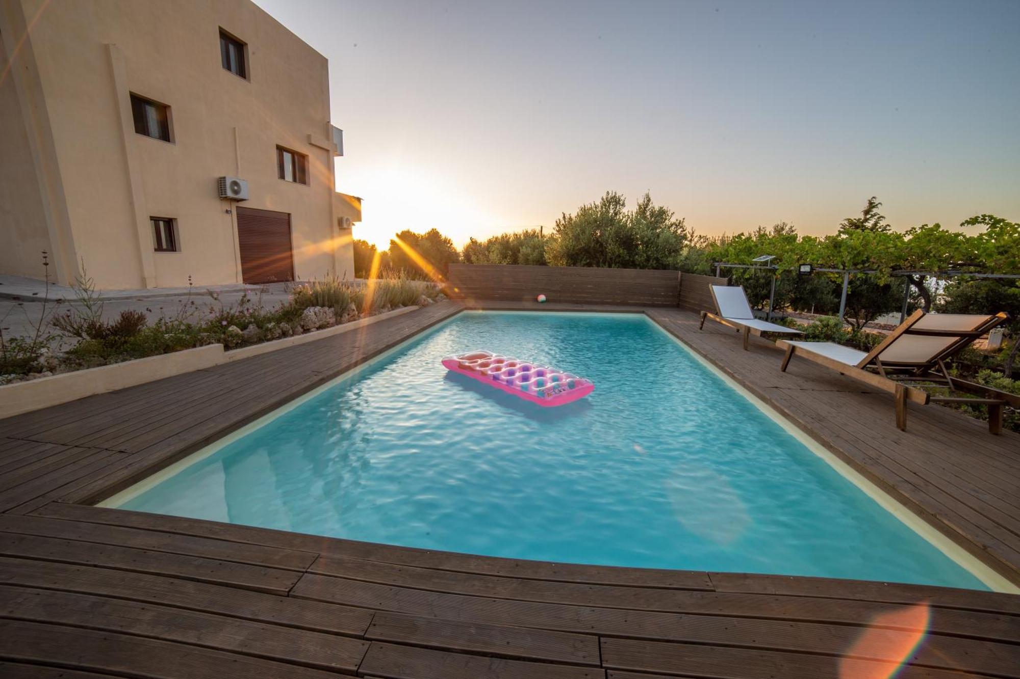 Sitia Poolside Gem - Crete'S Fuego Sagrado Apartment Bagian luar foto